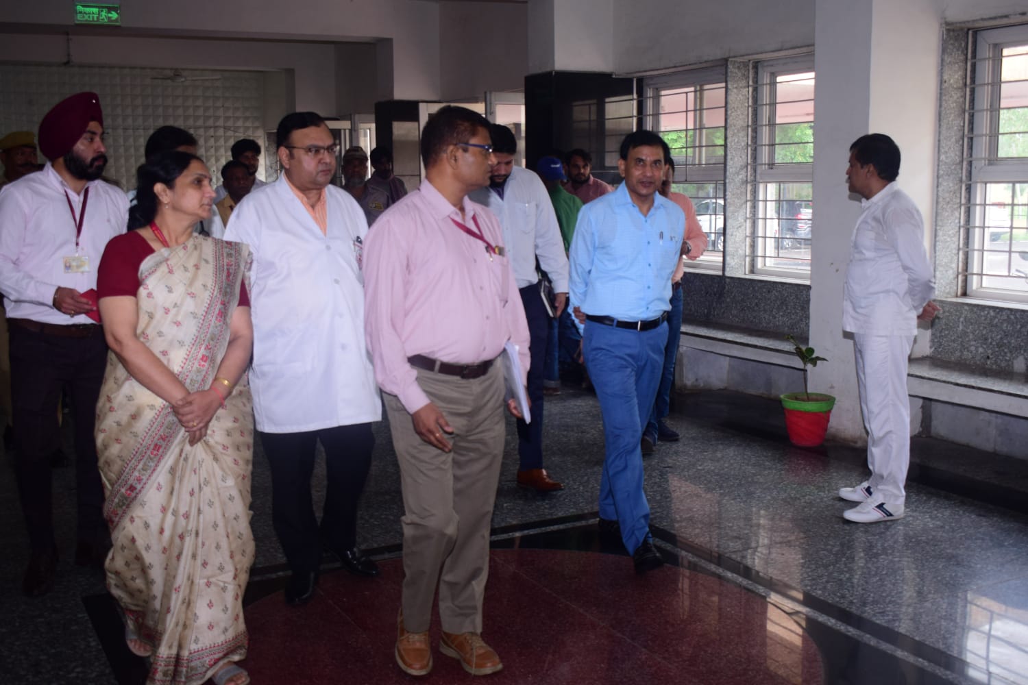 श्री कमल किशोर सोन, महानिदेशक, ईएसआईसी द्वारा ईएसआईसी अस्पताल कोटा, राजस्थान का निरीक्षण किया गया।